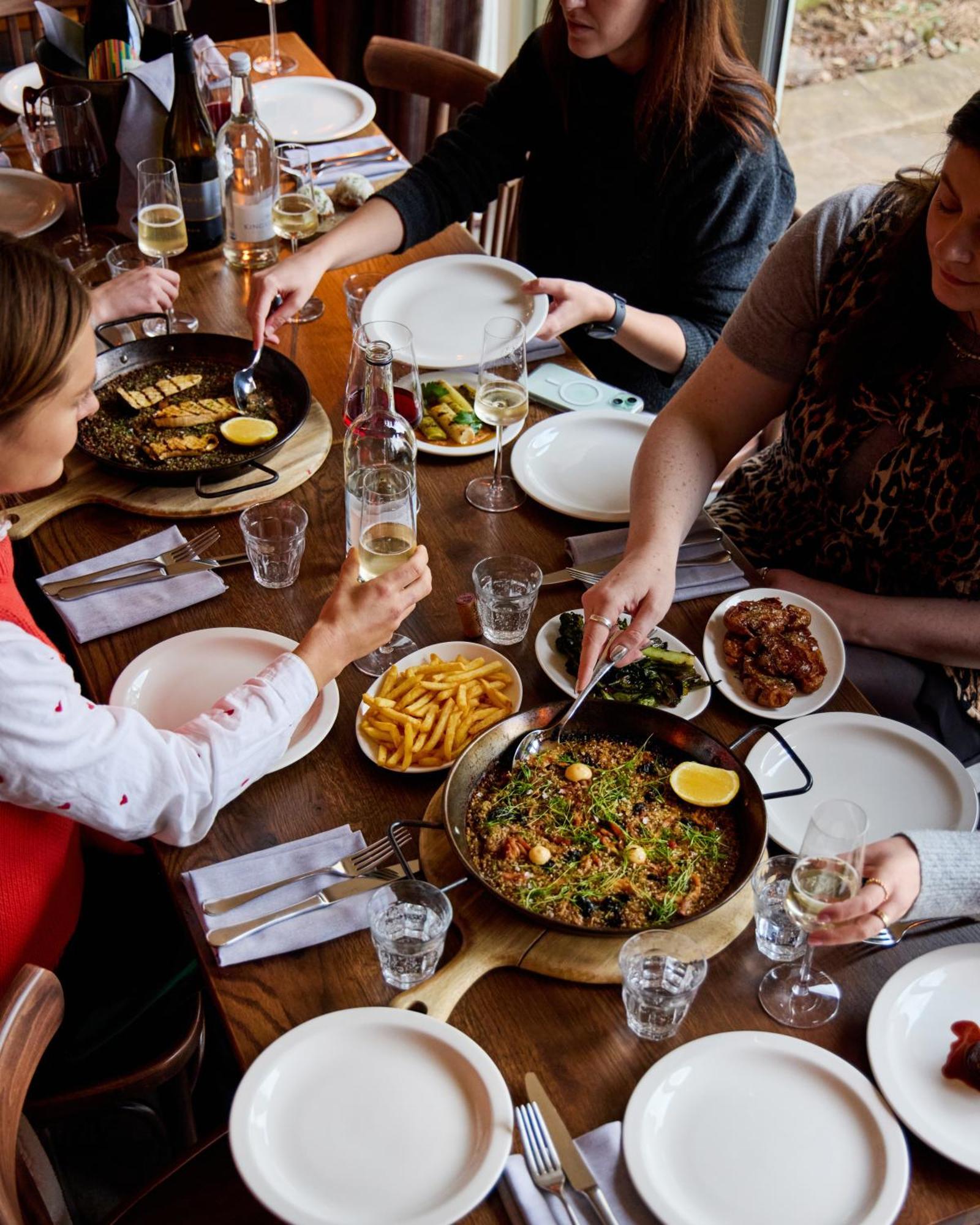 The Harcourt Arms Hotel Stanton Harcourt ภายนอก รูปภาพ A selection of tapas